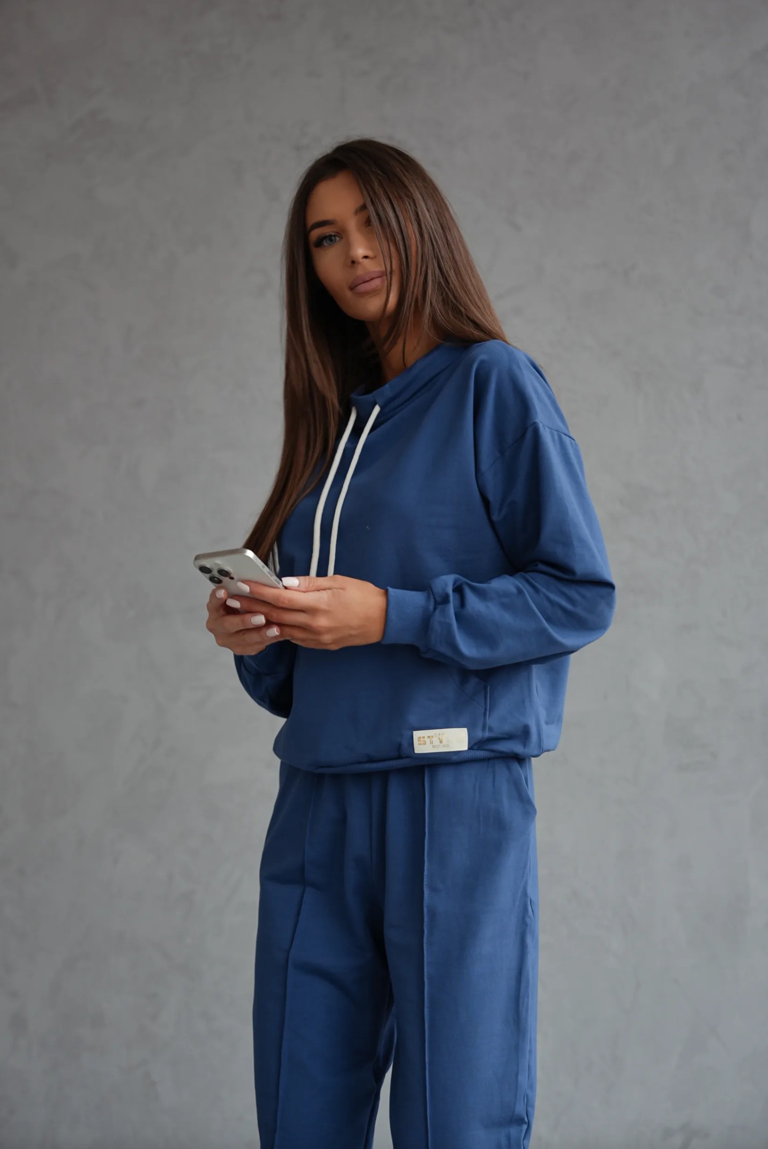 Komplet bawełniany z naszywką STYLE XL - obrazek 3